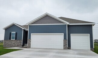 17022 Reynolds St, Bennington, NE 68007