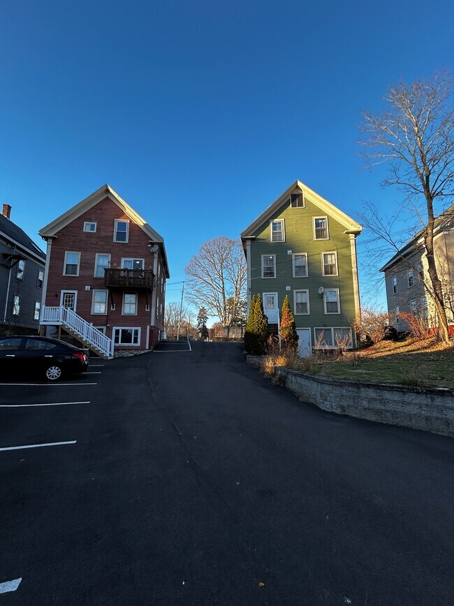 55 Hale St unit 55HaleStreet Unit 1, Beverly, MA 01915 - photo 3