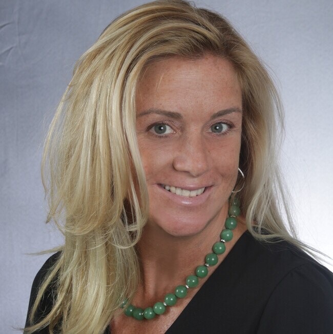 Stacy Steele-DeRusso