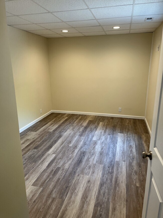 110 Blair St unit 2, Pikeville, KY 41501 - photo 4