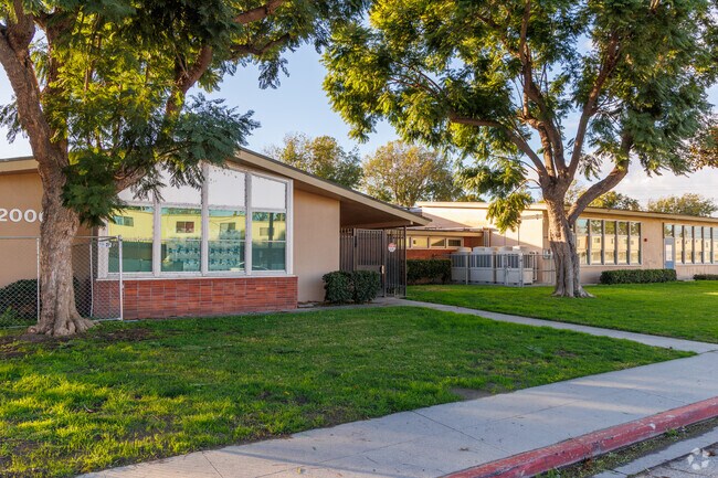 Webster Elementary School, home of the Wildcats.