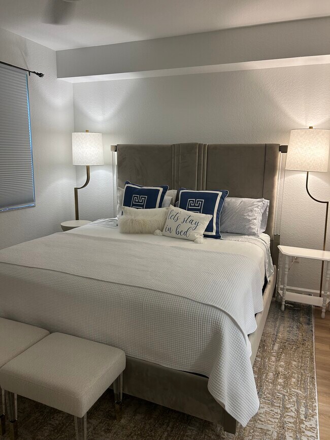 12975 Positano Cir unit 102, Naples, FL 34105 - photo 4