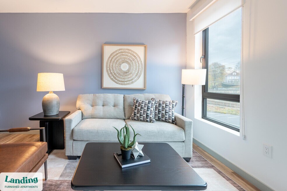 39 Railroad Ave unit 323.1412444, Haverhill, MA 01835 - photo 1