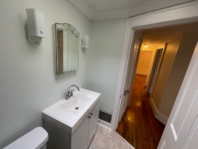 411 W Sullivan St unit 411 W Sullivan St, Olean, NY 14760 - photo 2