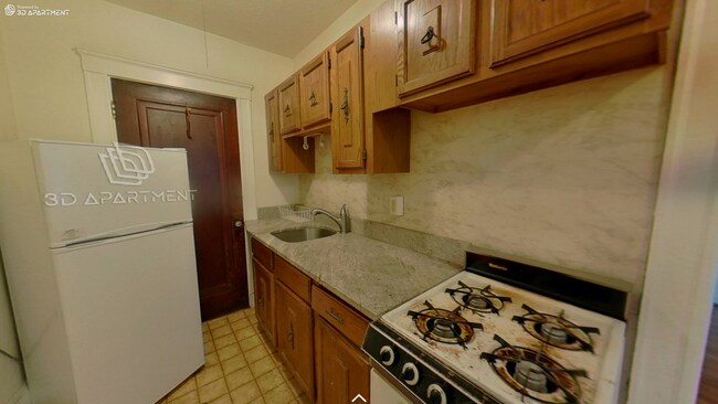 35 Fellsway W unit 7, Medford, MA 02155 - photo 7