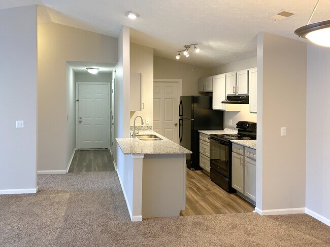 Eagle Chase, Indianapolis, IN 46254 - photo 5