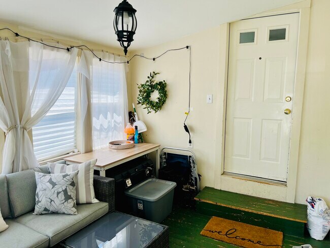 33 Putnam St unit C, Milford, NH 03055 - photo 3