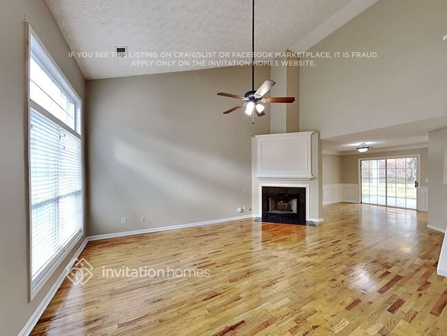 207 Weatherstone Crossing, Woodstock, GA 30188 - photo 3