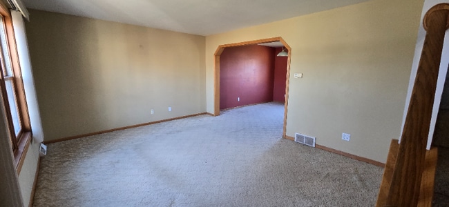 N6188 Shadybrook Ln, Sheboygan, WI 53083 - photo 4