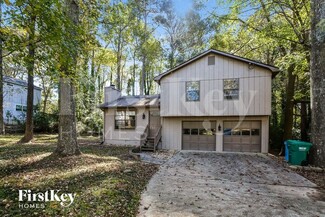 2884 Sawgrass Trail SW, Lilburn, GA 30047