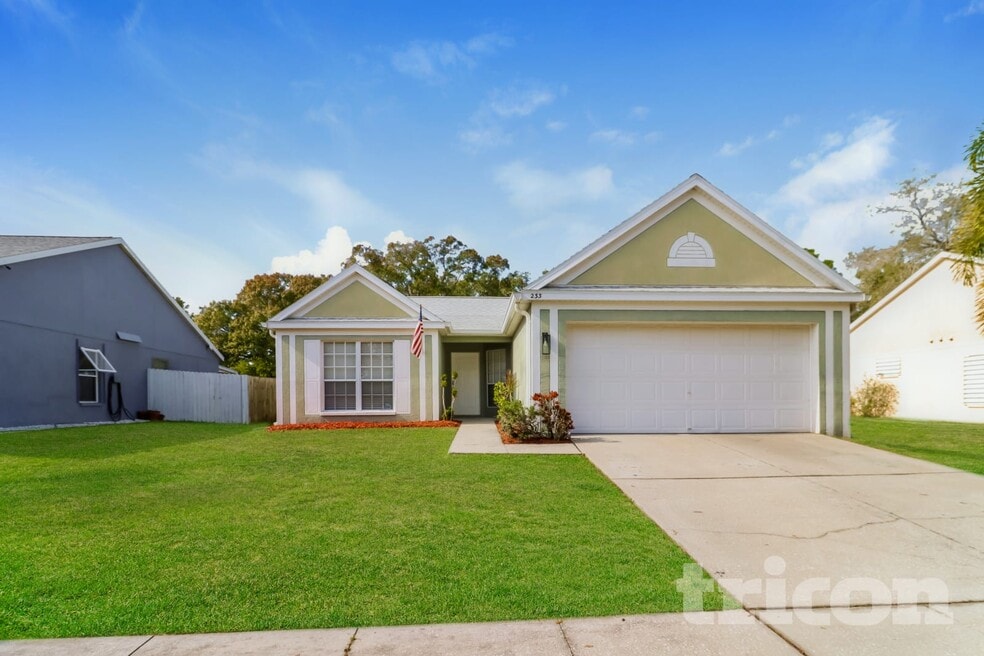 233 Lakeway Ln, Apollo Beach, FL 33572 - photo 1