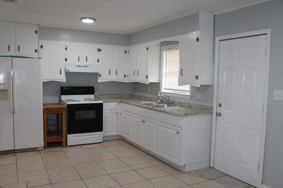 849 Nantes Way, Pensacola, FL 32505 - photo 1