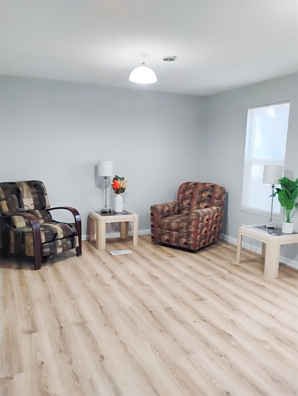 777 E Yerby St, Marshall, MO 65340 - photo 7