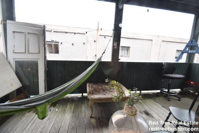 19 Saint Lukes Rd unit 1, Allston, MA 02134 - photo 4