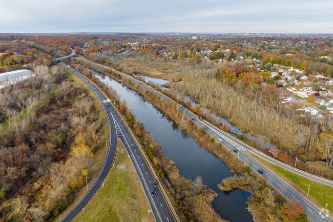 Major highways connect Western Cranston to all surrounding cities