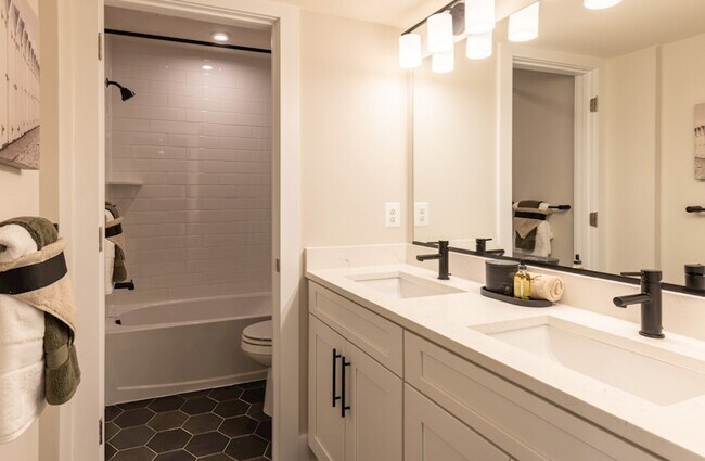 217 Lackawanna Ln, Ocean View, DE 19970 - photo 4