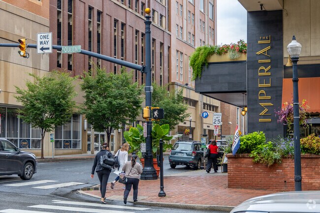 Those working in Downtown Lancaster will love the easy commute from Churchtowne.