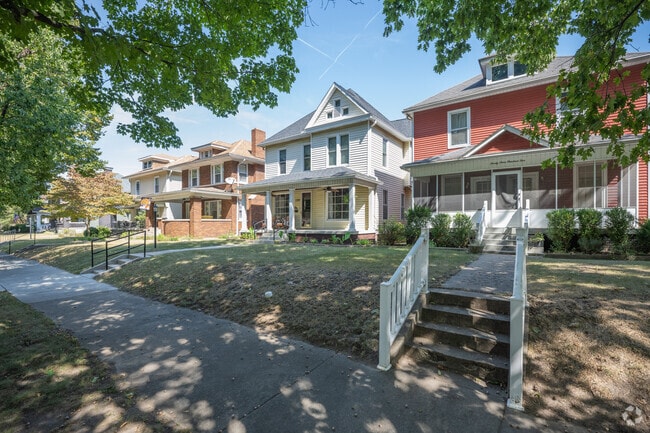 Collett Park neighborhood homes line the gridded streets residential.