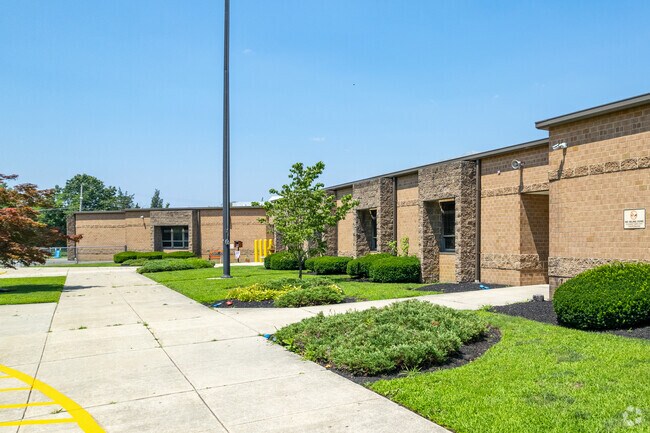 Waterford Elementary School serves grades 3-6 in Waterford Township, New Jersey.
