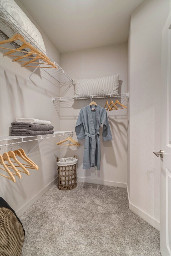 Album Benbrook 55+ Active Adult Apartment Homes, Benbrook, TX 76126 - photo 6