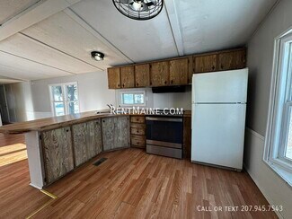 133 Harrison St, Pittsfield, ME 04967