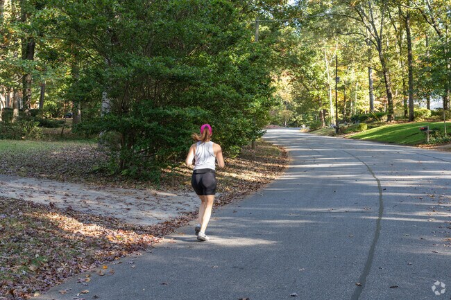 Cedar Creek residents enjoy being outside and active.
