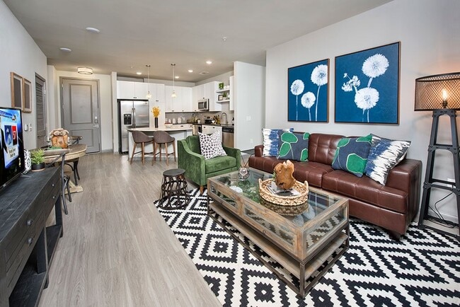 Linq at North Springs, Sandy Springs, GA 30328 - photo 6