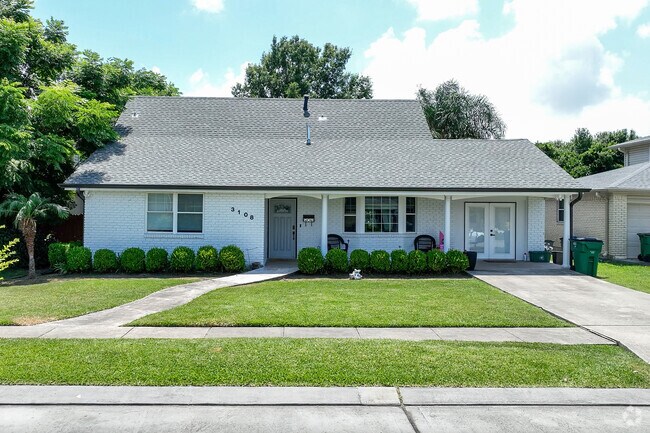Remodeled homes with large yards are in Westgate.