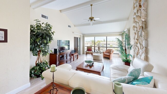 4210 SE 20th Place unit A8, Cape Coral, FL 33904 - photo 2