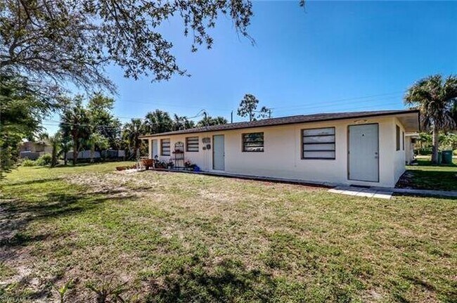 5406 Sholtz St unit A, Naples, FL 34113 - photo 4