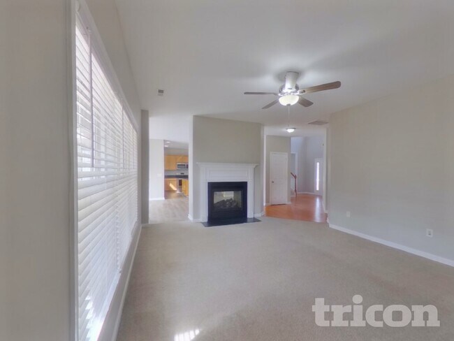 324 Archway Ct, Moore, SC 29369 - photo 5