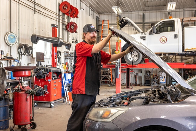 The center of life in Hampton - according to its residents - is Rick Allen's Auto Repair, where excellent service and local convenience meet.