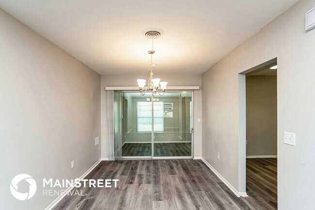 604 Shamrock Blvd, Venice, FL 34293 - photo 5