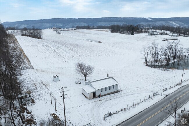 You will find what you are looking for at Shady Pond School.