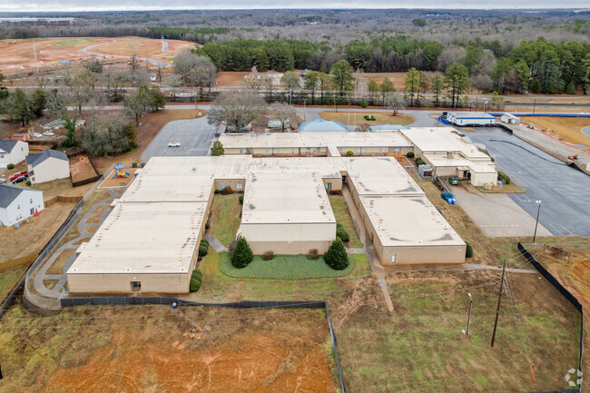 Back of Wellford Academy of Science and Technology
