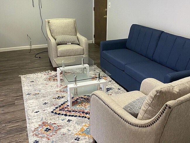 ONE11 COLLECTION - HAMTRAMCK, HamtraMcK, MI 48212 - photo 2