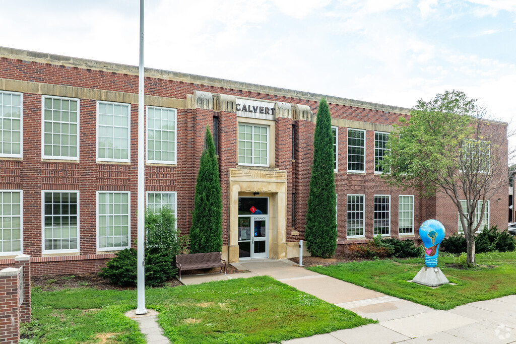 Calvert Elementary School serves grades PK, K-5.