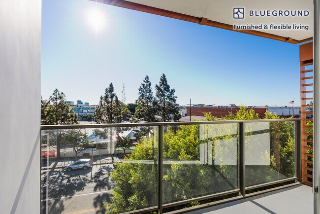 1539 Purdue Ave unit FL4-ID1287, Los Angeles, CA 90025 - photo 4