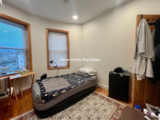 20 Winthrop St unit 3, Boston, MA 02119 - photo 6