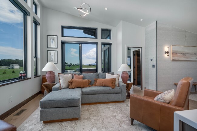 2119 Wintercrest Dr, Kalispell, MT 59901 - photo 7