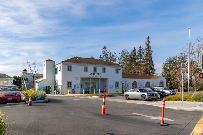 A view of the Garfield Elementary School office from the street in Menlo Park.