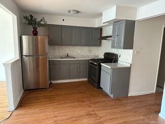 715 Saint Lawrence Ave, Bronx, NY 10473