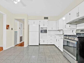 17532 Devonshire Rd Unit 1st Floor, Jamaica, NY 11432