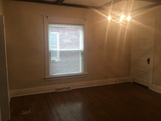 820 Cranberry St, Erie, PA 16502