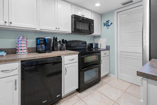 25901 Hickory Blvd unit ID1226398P, Bonita Springs, FL 34134 - photo 6