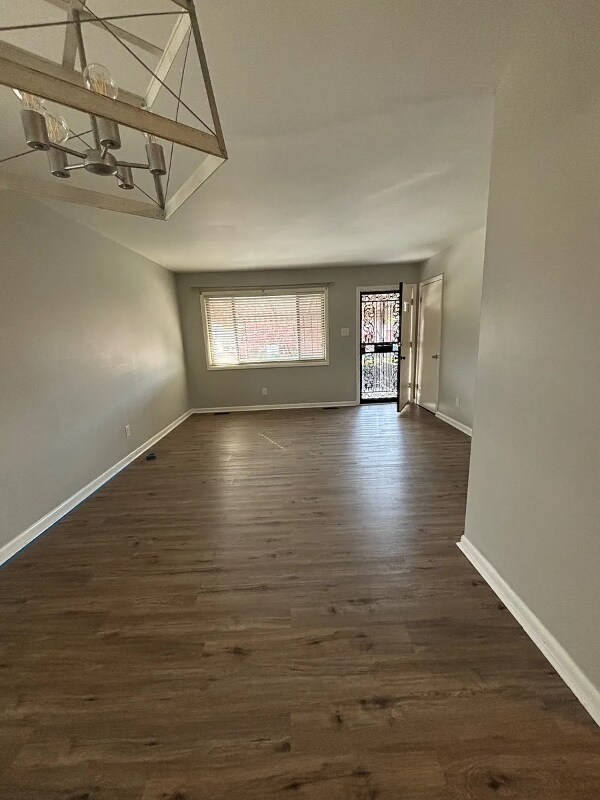 958 Effie Rd, Lexington, KY 40511 - photo 4