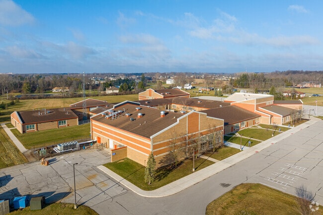 Cedarville Elementary School teaches grades K-3.