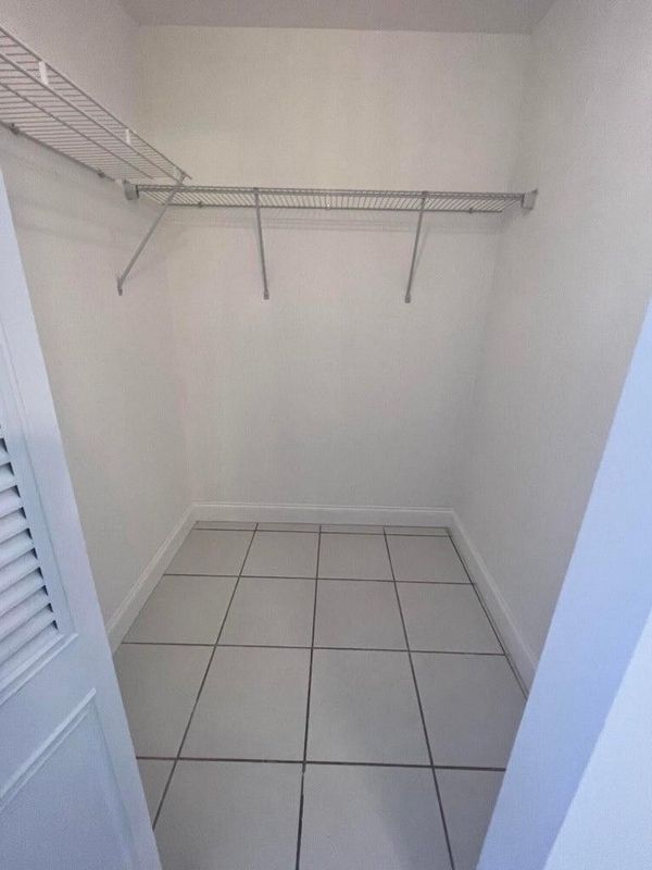 4835 Sable Pine Cir, West Palm Beach, FL 33417 - photo 5