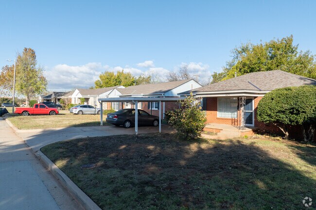 There is a wide variety of home styles in Zachary Taylor.