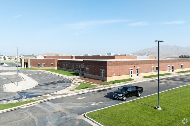 Apple Valley Elementary School is located in the Santaquin neighborhood.